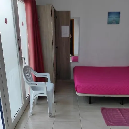 בית הארחה Playa Centro 5